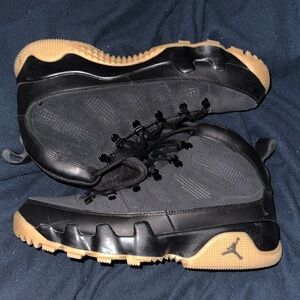Jordan 9 Winter Edition